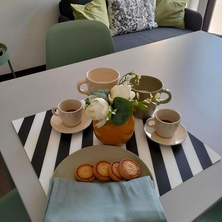 Crisa Apartment Parma Bagian luar foto